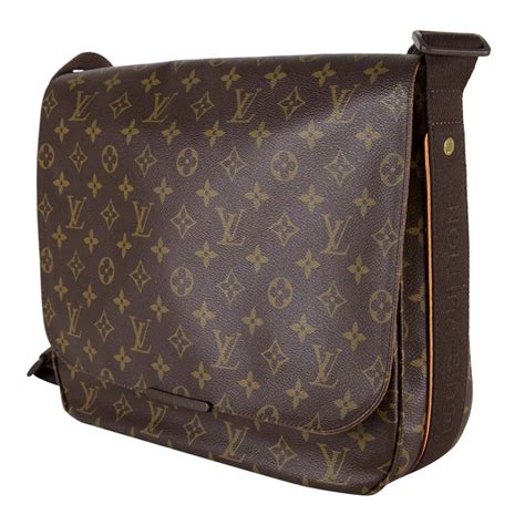 louis vuitton messenger bag mongram|louis vuitton inventeur messenger bag.